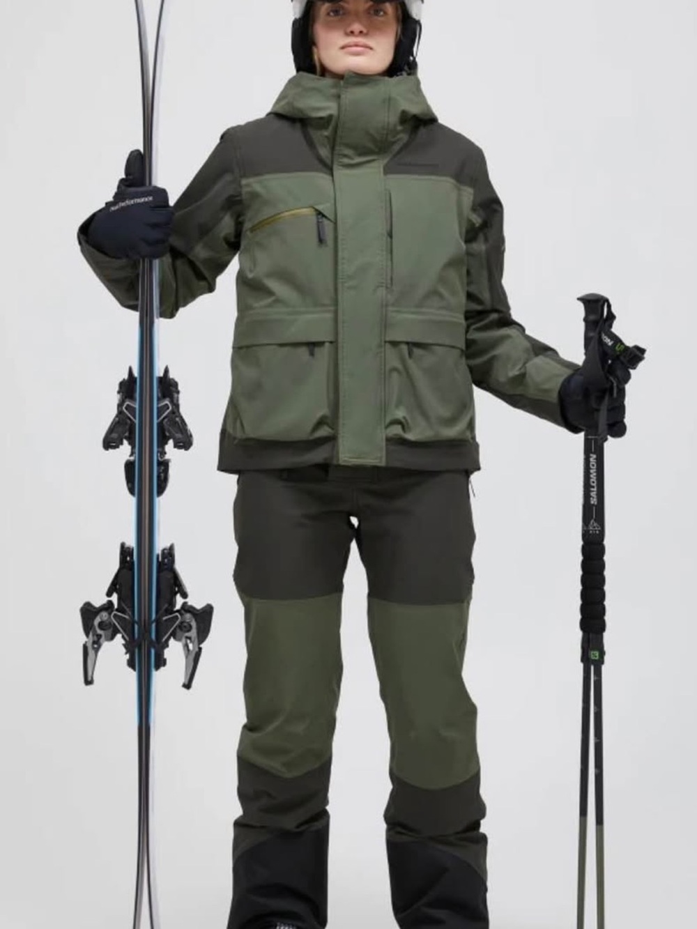 Peak Performance 2L Jacket and insulated Shred Pants